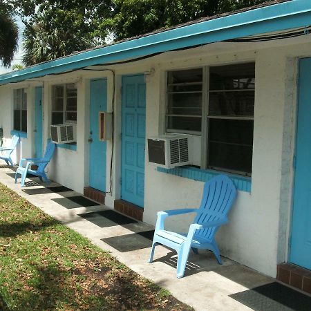 Newly Furnished Large, Clean, Quiet Private Unit Daire Fort Lauderdale Dış mekan fotoğraf